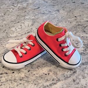 Converse 5c toddler shoes - w/o box